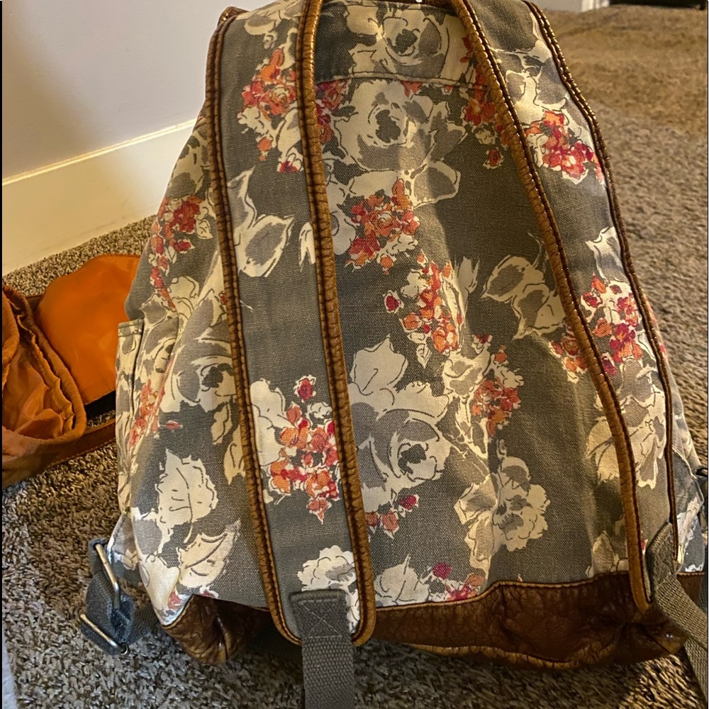 Vintage Aeropostale floral bag// partial leather